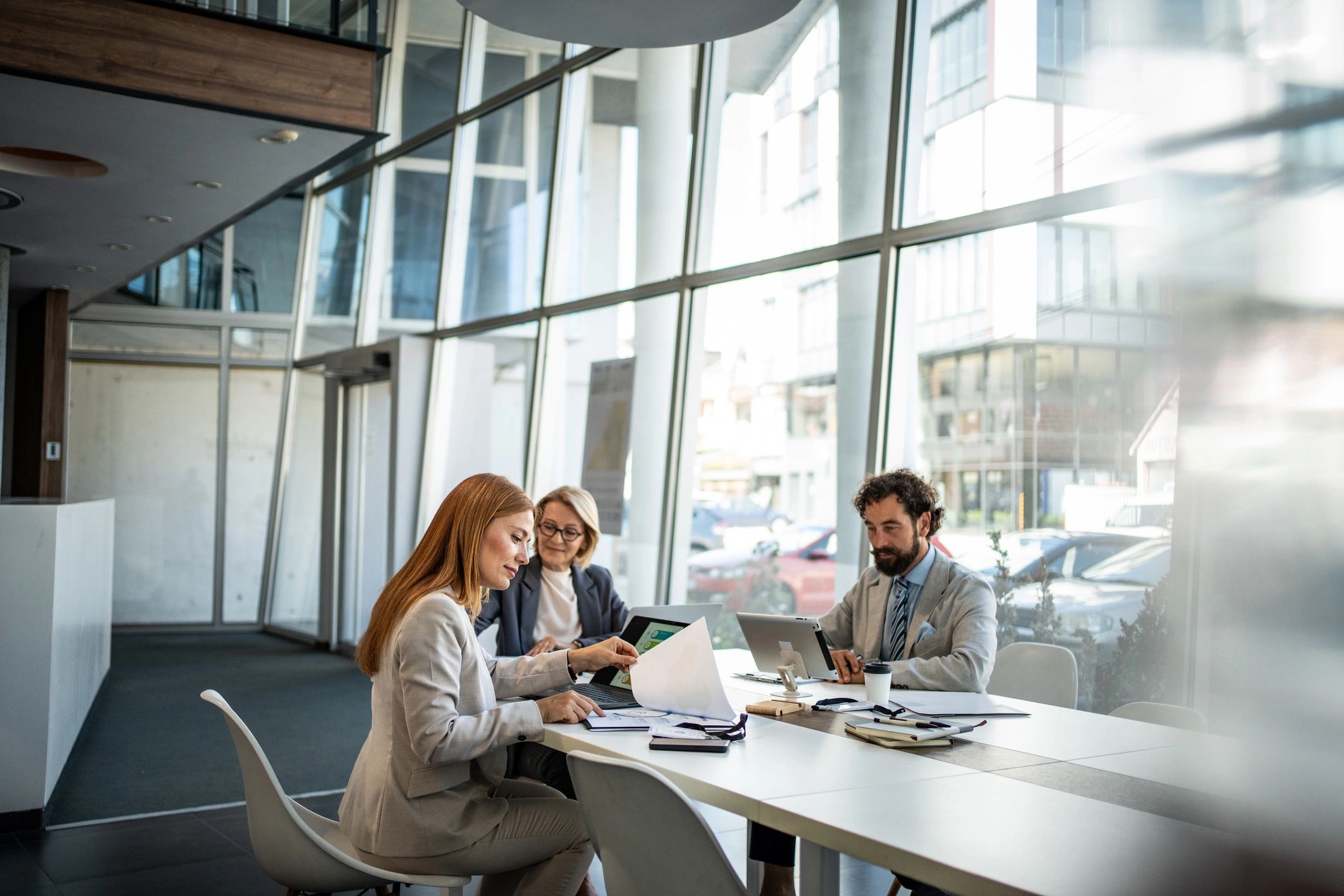 risk management consulting team modern office